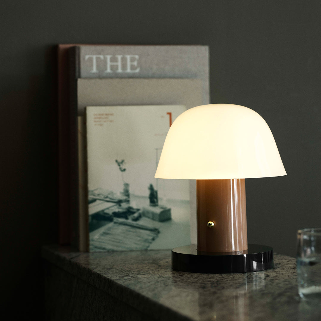 Setago JH27 Portable Table Lamp