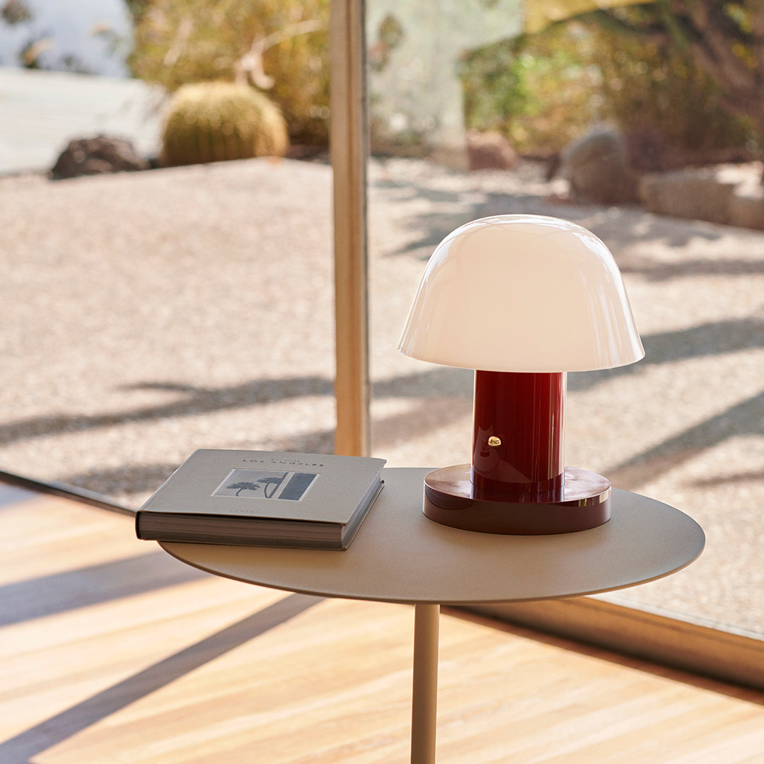 Setago JH27 Portable Table Lamp