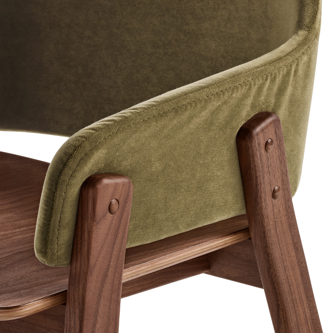 Clutch Velvet Dining Chair