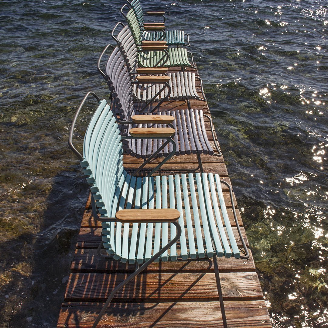 Click Outdoor Dining Chair w/ Armrests