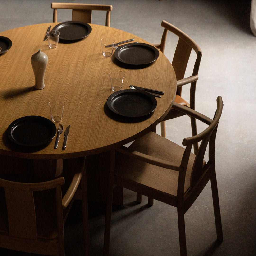 Androgyne Dining Table